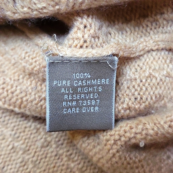 Neiman Marcus 100% cashmere sweater - Picture 4 of 8